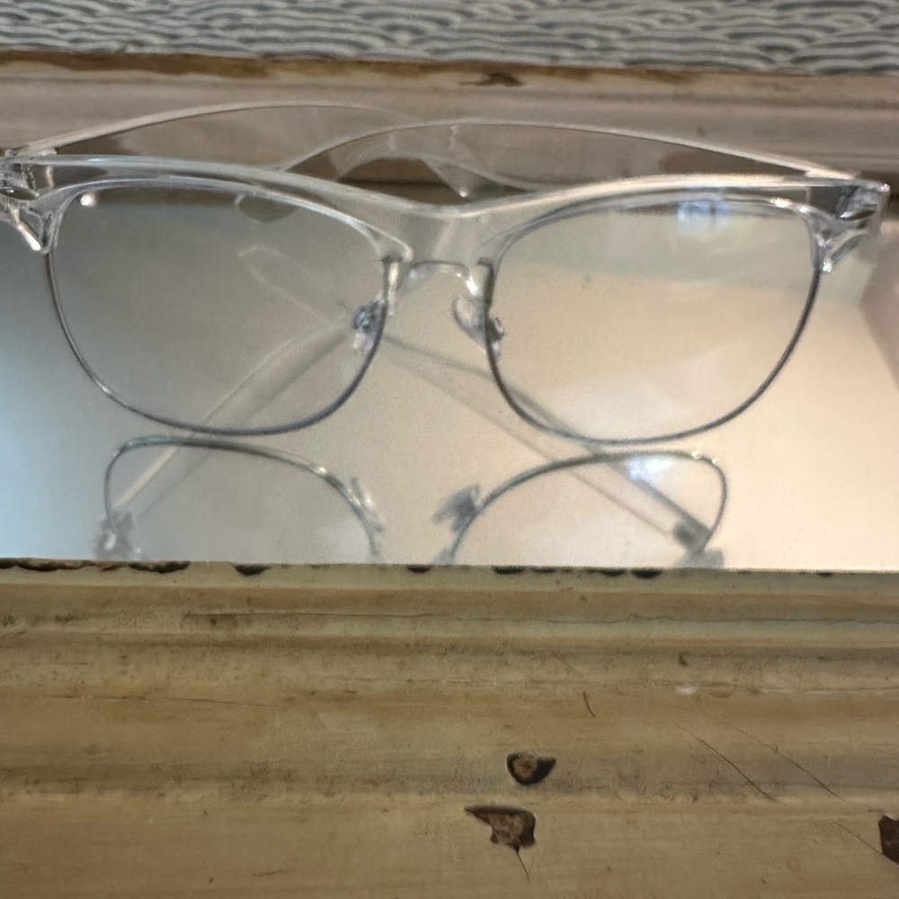 Source Unknown Clear Frame Glasses